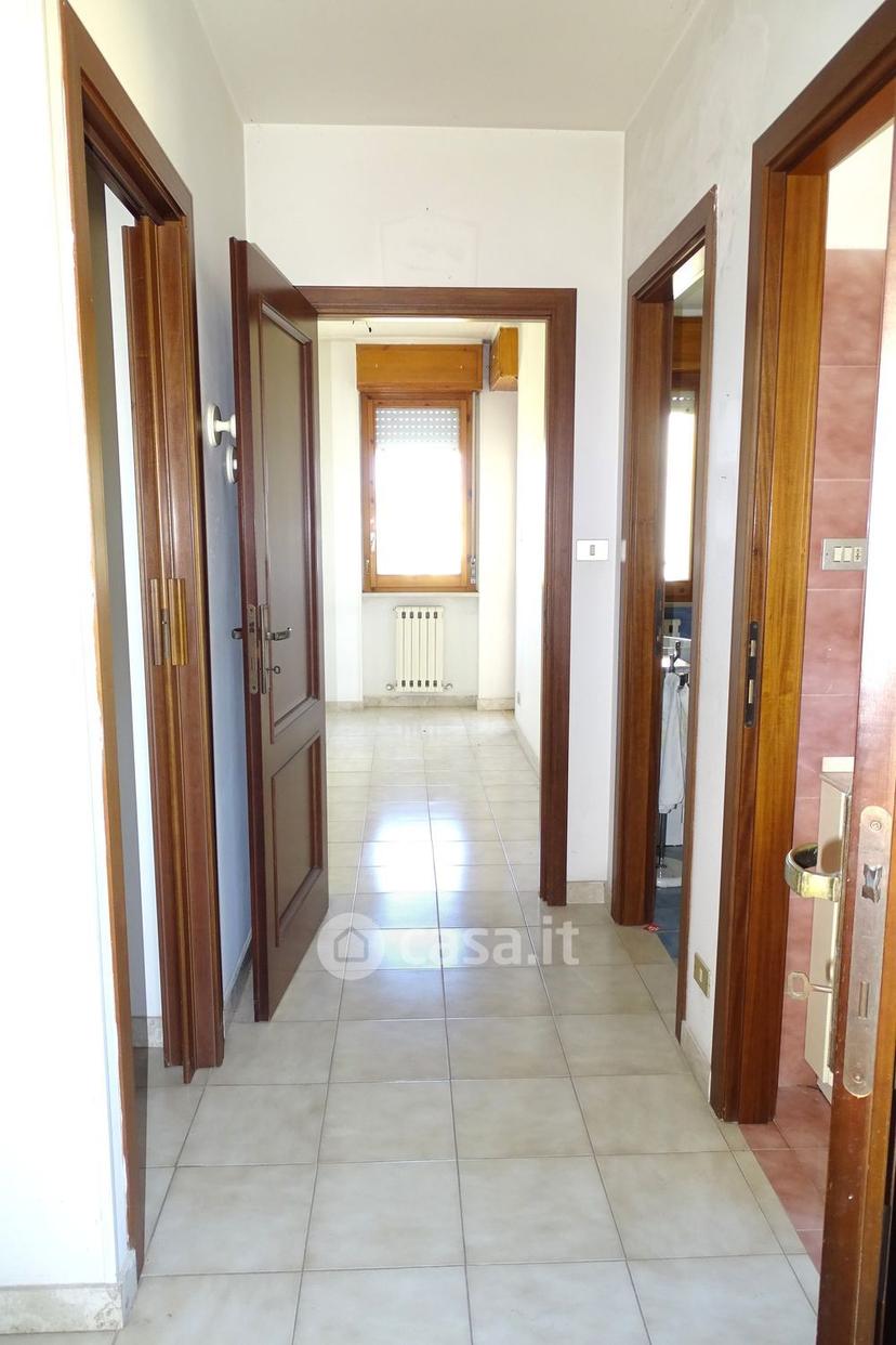 Quadrilocale in Via Pietro Nenni 6 — foto 12 di 36
