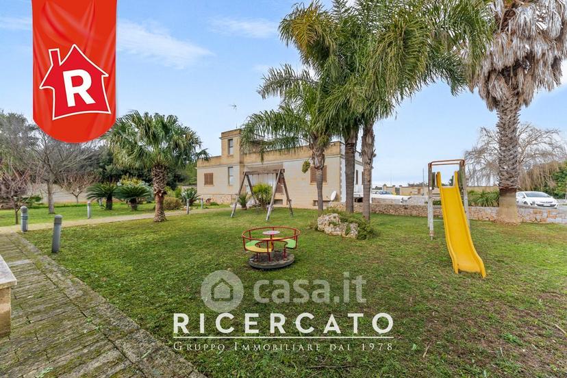 Villa in Sp18 — foto 3 di 106
