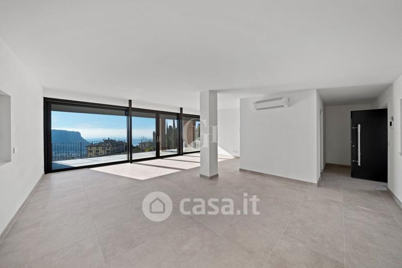 Villa in Via Val Mora — foto 13 di 29