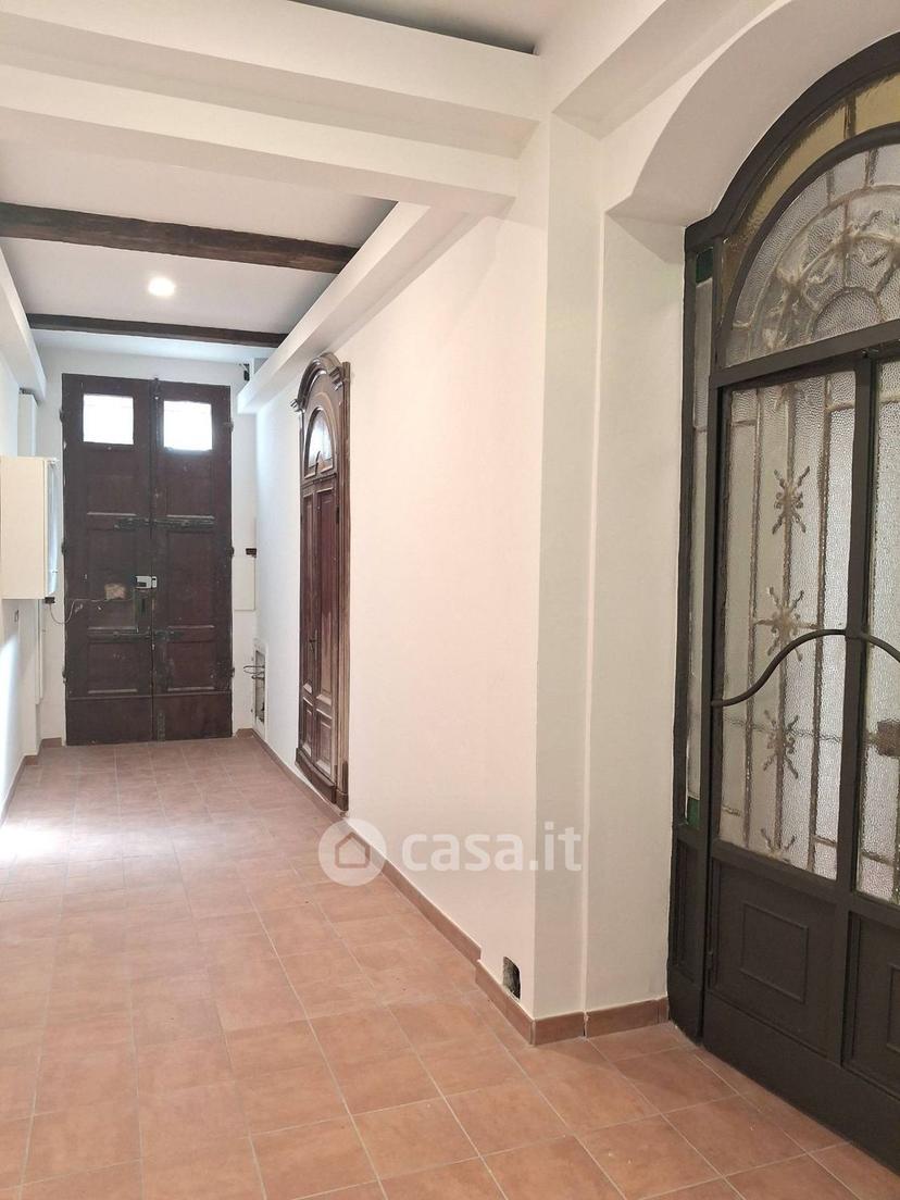 Quadrilocale in Via Francesco del Cossa 21 — foto 27 di 35