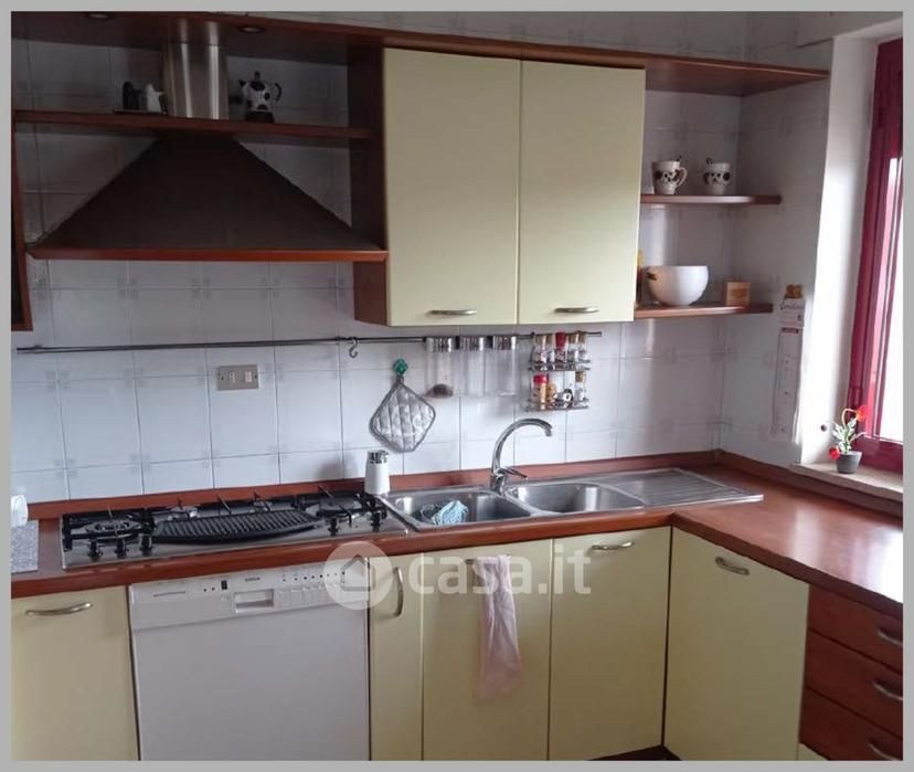 Appartamento in Via Magna Grecia — foto 6 di 32