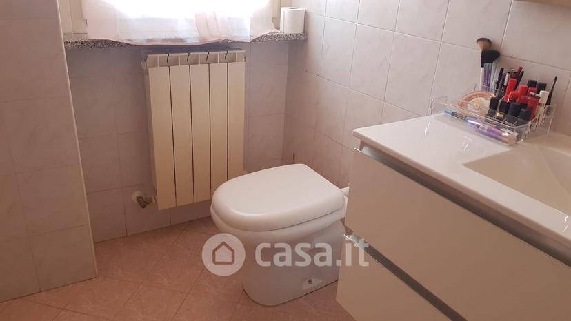 Trilocale in Via Alessandro Manzoni 10 — foto 4 di 45