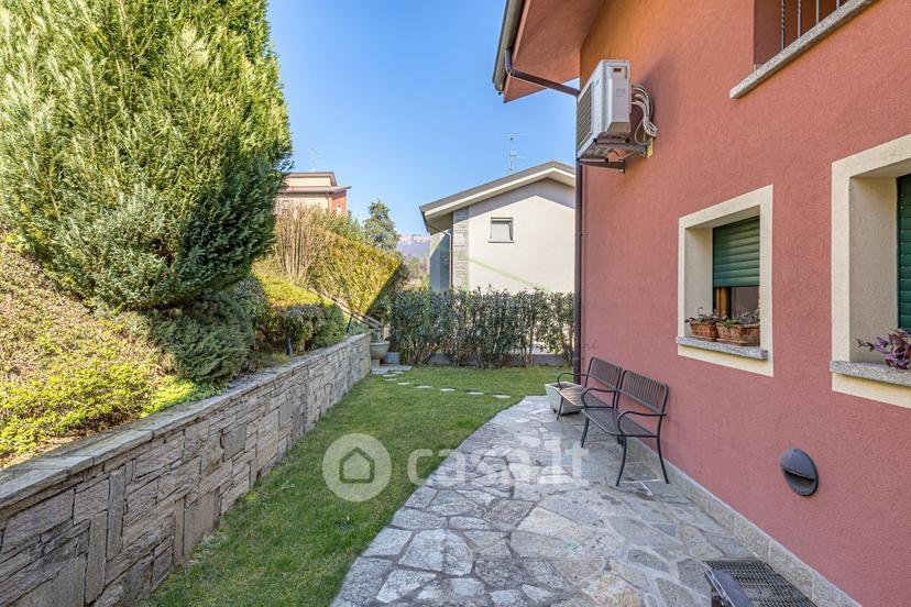 Villa in Via Anzano — foto 25 di 47