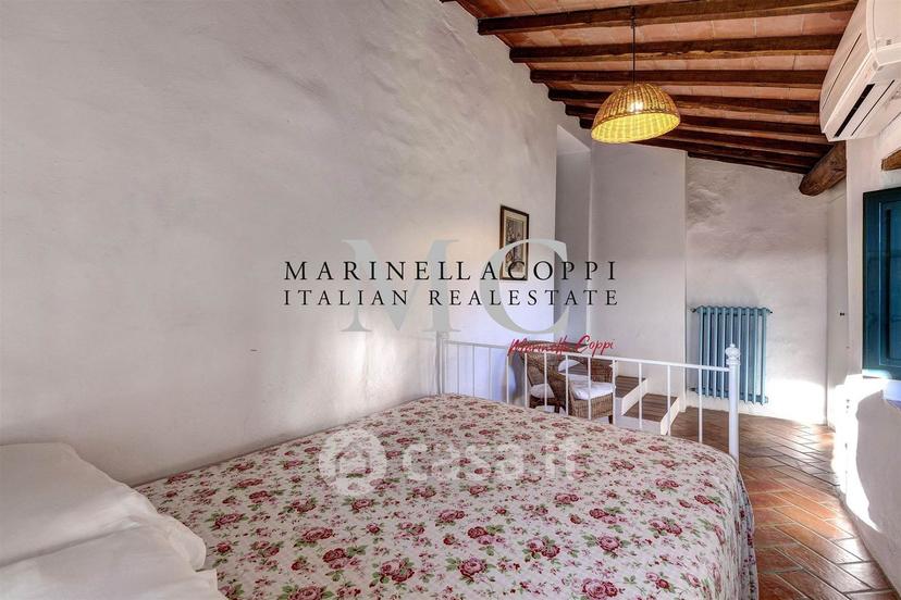 Villa in Piazza Giacomo Matteotti — foto 22 di 48