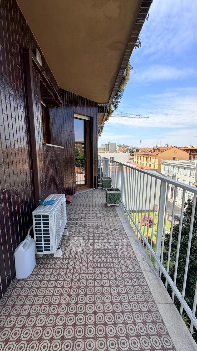Quadrilocale in Via Privata Giocondo Albertolli 10