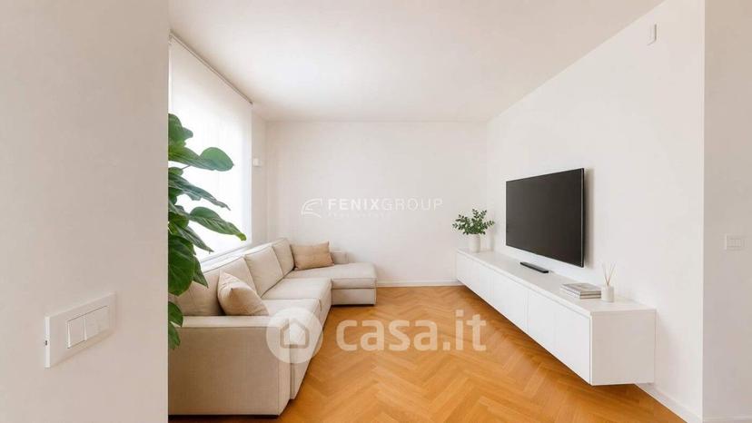 Quadrilocale in Via Ugo Foscolo 46 — foto 27 di 39