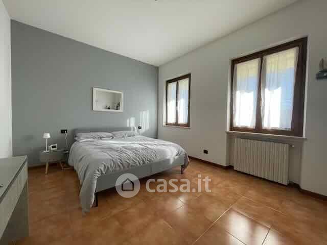 Quadrilocale in Via Ossario — foto 15 di 27