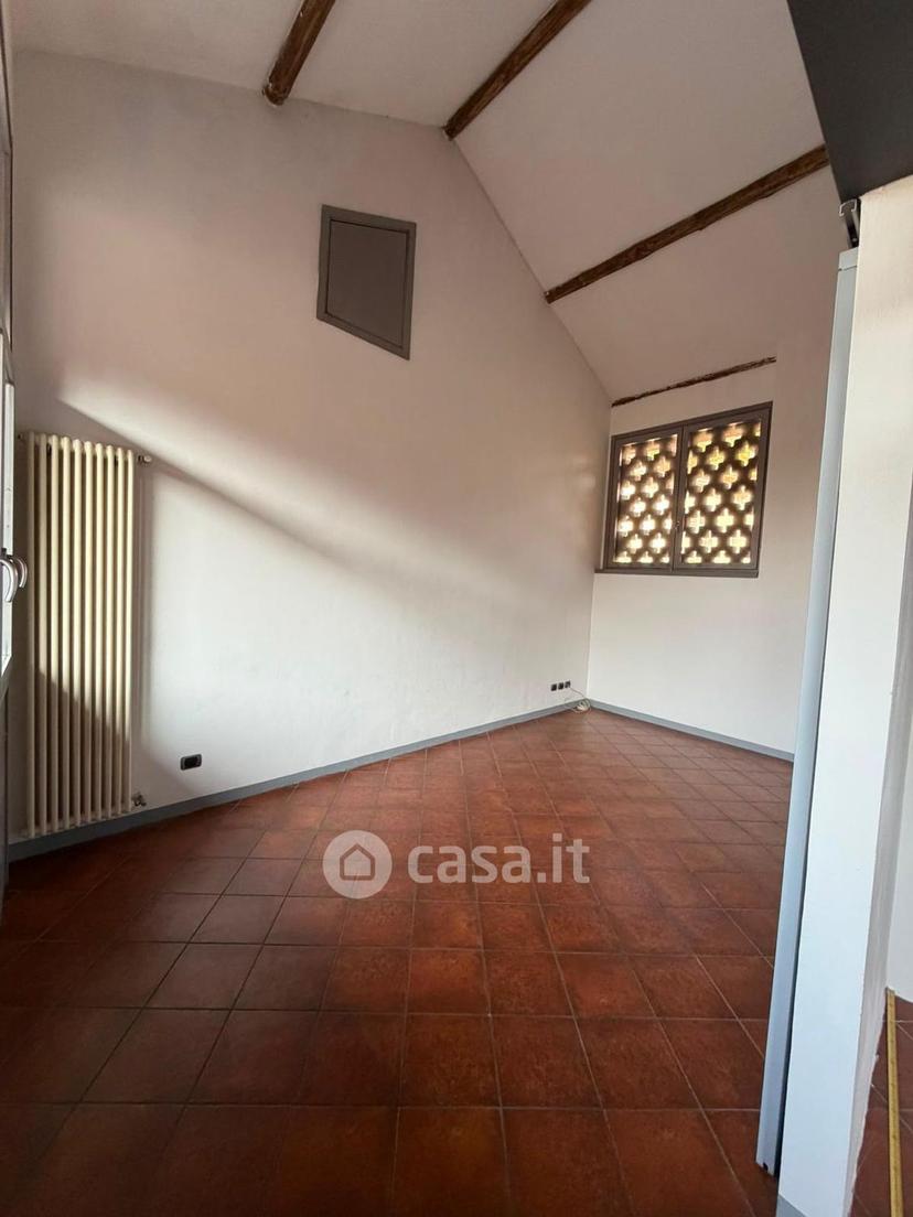 Bilocale in Via Raimondi — foto 7 di 24