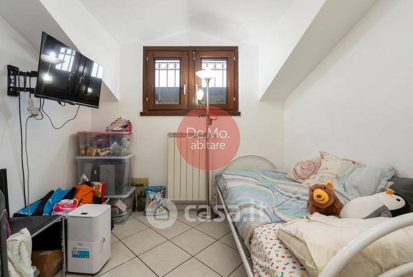 Trilocale in Via Nazionale dei Giovi — foto 22 di 23