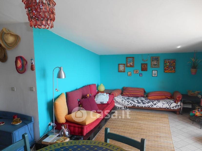 Trilocale in Via Altieri 14 — foto 7 di 33