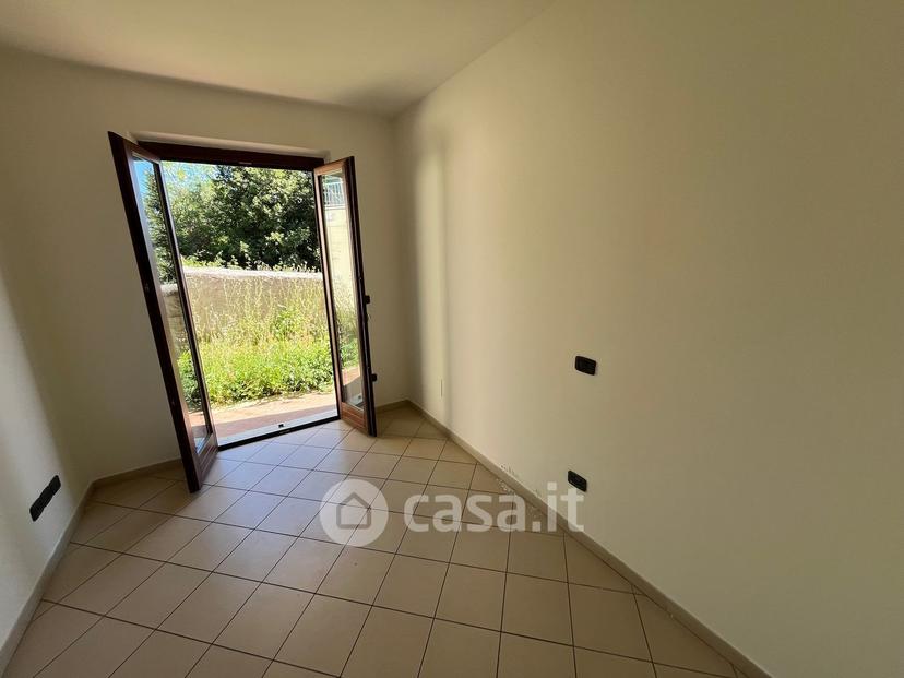 Trilocale in Via Bergiola — foto 2 di 23