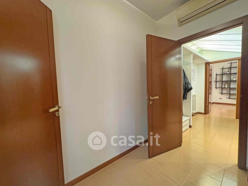 Trilocale in Via Pietro Pariati — foto 3 di 30