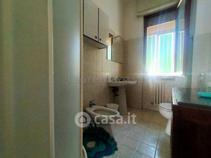 Quadrilocale in Via Castelfidardo 9 R — foto 18 di 25