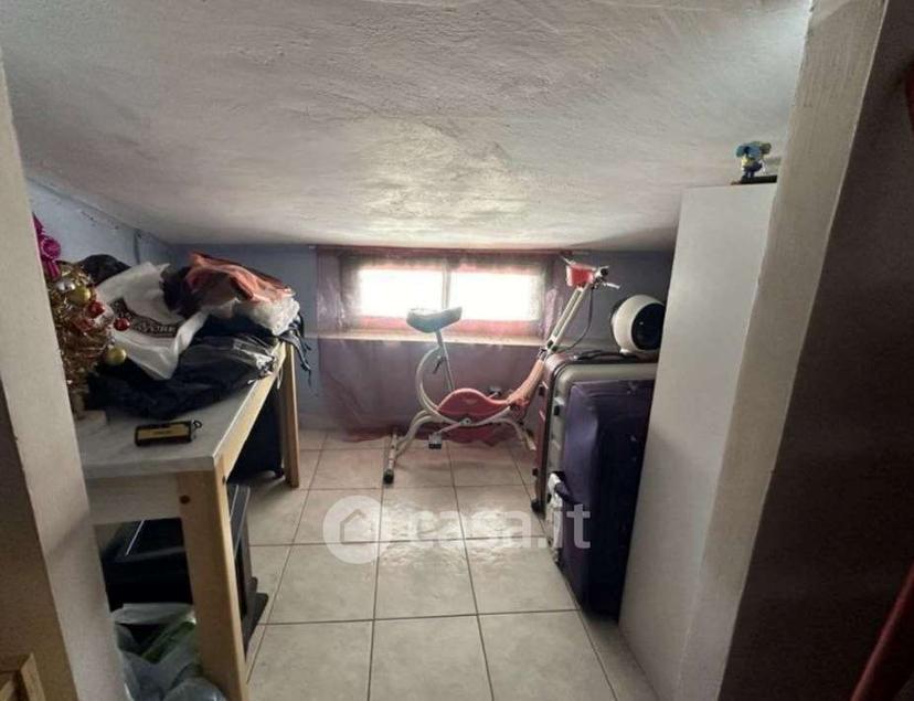 Trilocale in Via Adamo Ferraris 19 — foto 2 di 15