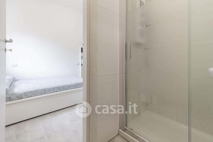 Stanza in Via Alceo Cattalochino 57 — foto 7 di 17