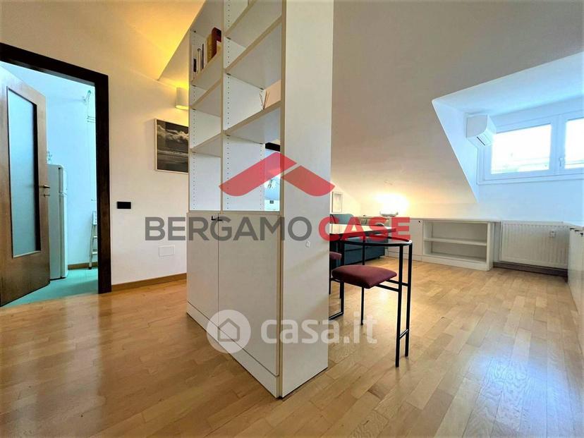 Monolocale in Via Giosuè Carducci — foto 10 di 12
