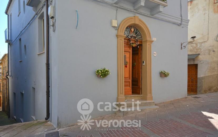 Bilocale in Via Giuseppe Garibaldi 86 — foto 3 di 17