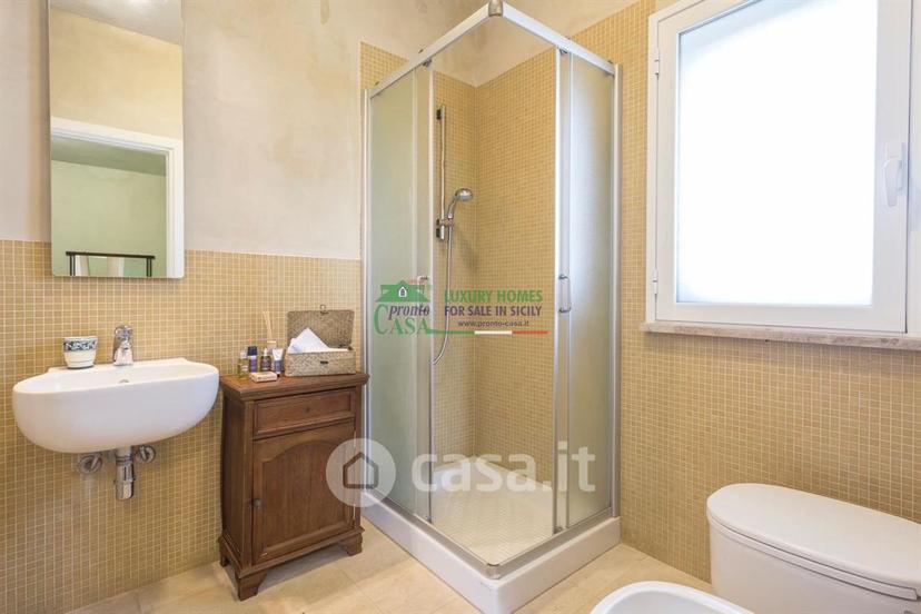 Villa in Strada Provinciale 60 — foto 12 di 35