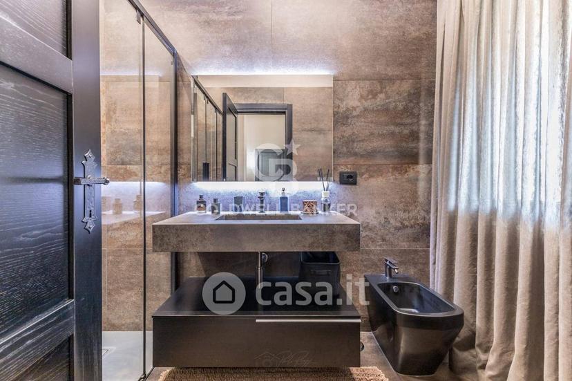 Villa in Strada Cassia Sud — foto 16 di 77