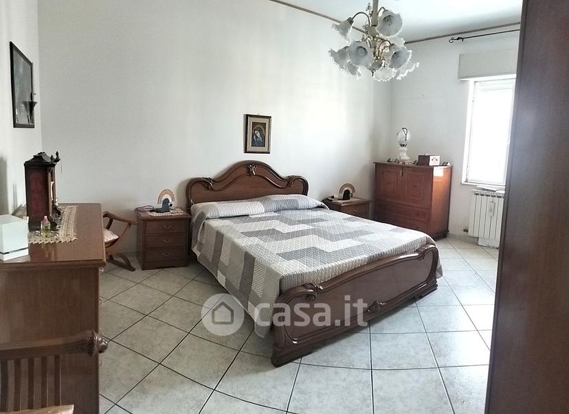 Quadrilocale in Via Luigi Doumontier 1 — foto 5 di 23