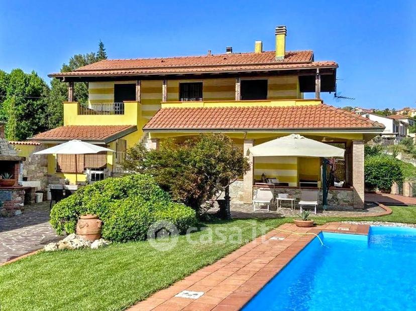 Appartamento in Via G. Matteotti — foto 2 di 28