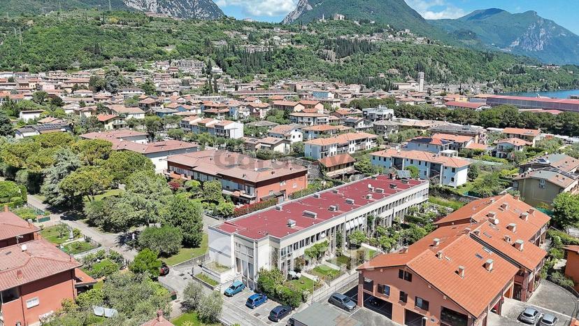 Trilocale in Via Andrea Celesti — foto 34 di 45