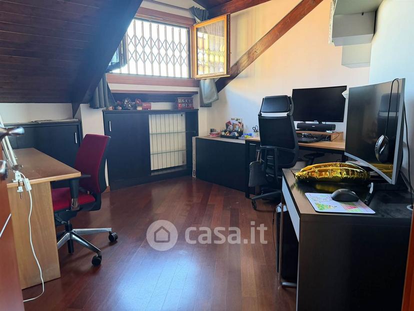 Trilocale in Via Bruno Buozzi 56 — foto 32 di 45