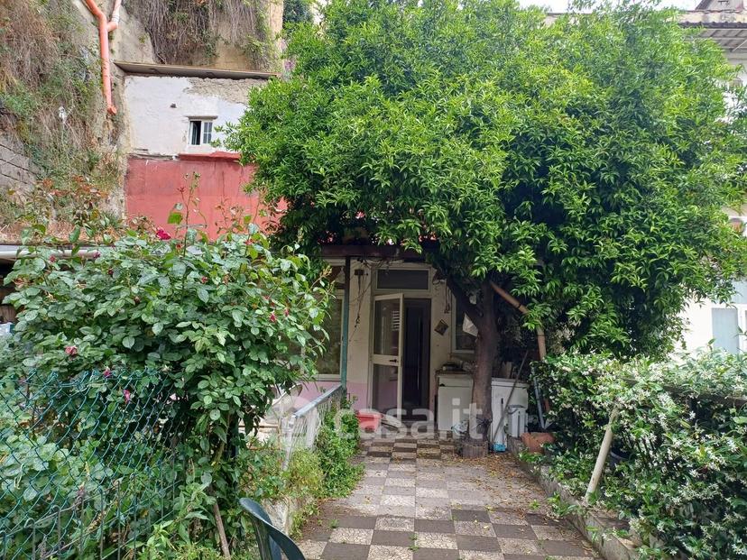 Appartamento in Via Francesco Saverio Correra — foto 2 di 32