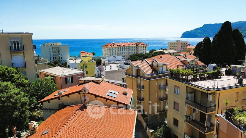 Quadrilocale in Via Laiolo — foto 42 di 51