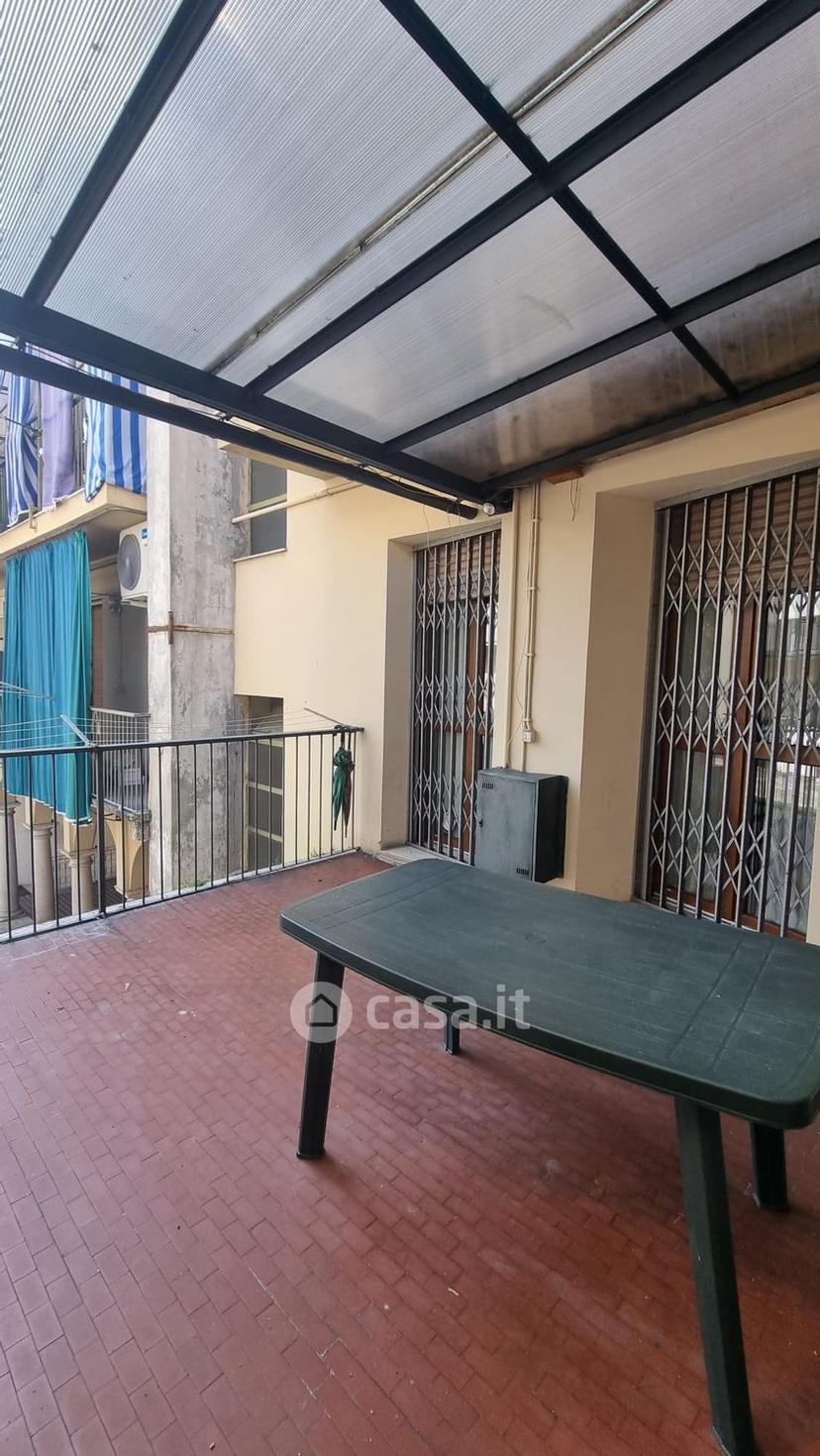 Stanza in Via Dante Alighieri — foto 7 di 7