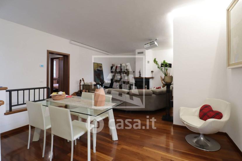 Villa in Via Gianni Rodari 16 — foto 64 di 89