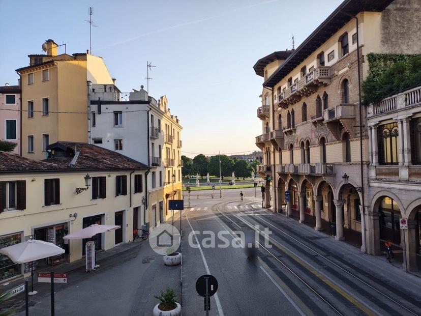 Quadrilocale in Via Beato Luca Belludi — foto 6 di 29