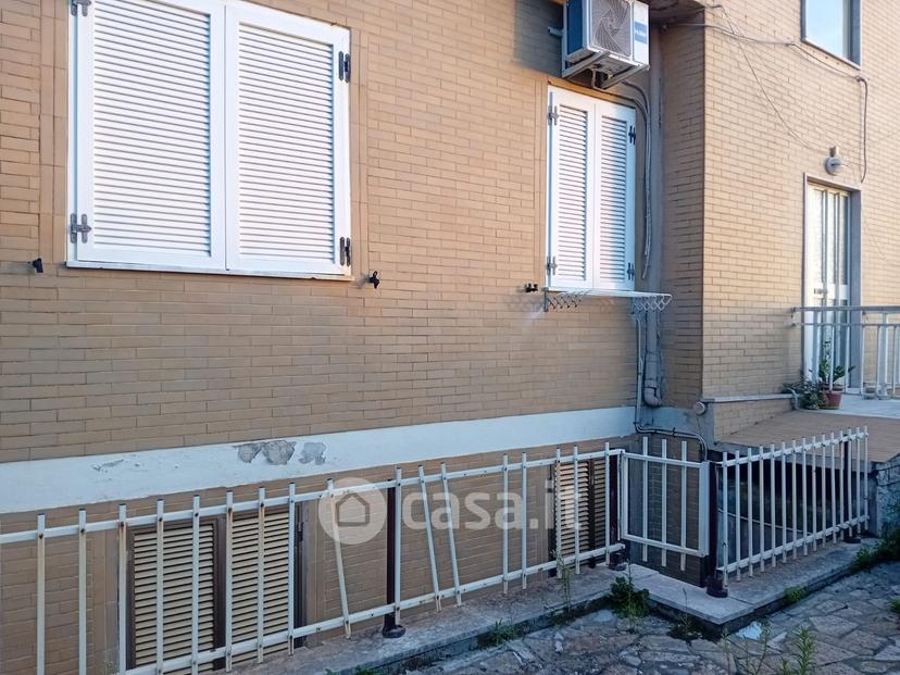 Trilocale in Lungomare Nazario Sauro 331 — foto 8 di 18