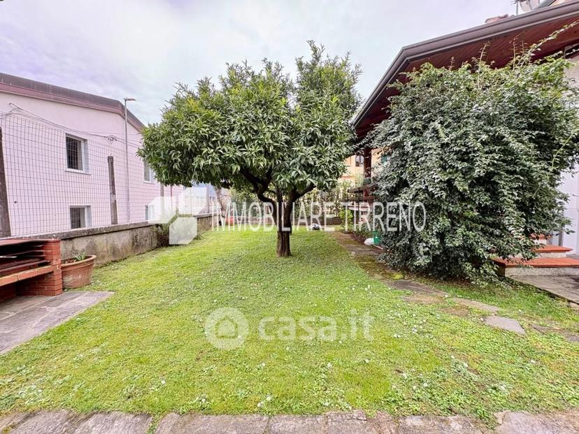 Villa in Viale Eugenio Chiesa — foto 11 di 29