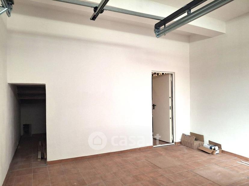 Quadrilocale in Via Francesco del Cossa 21 — foto 2 di 41