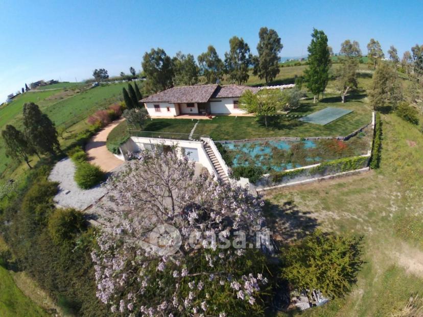 Villa in Contrada Montebello — foto 30 di 53