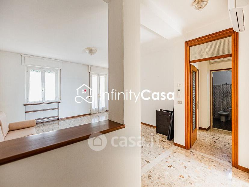 Quadrilocale in Via Peschiera — foto 13 di 22