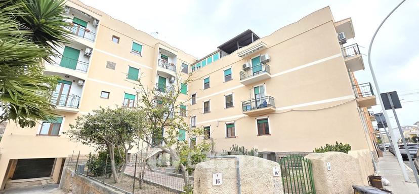 Trilocale in Via G. di Vittorio 16 — foto 11 di 23