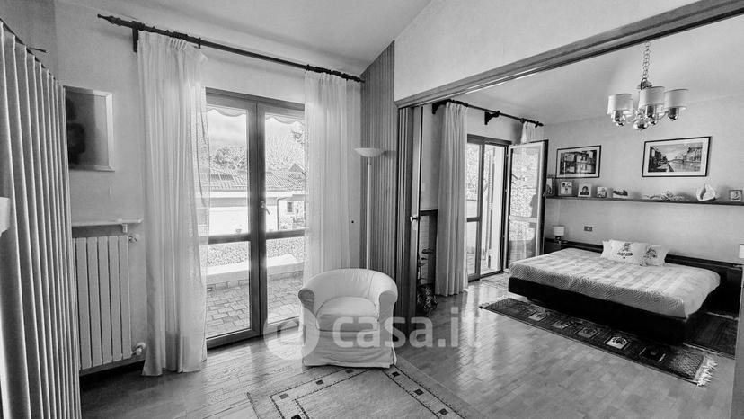 Villa in Via A. Mantegna — foto 23 di 47