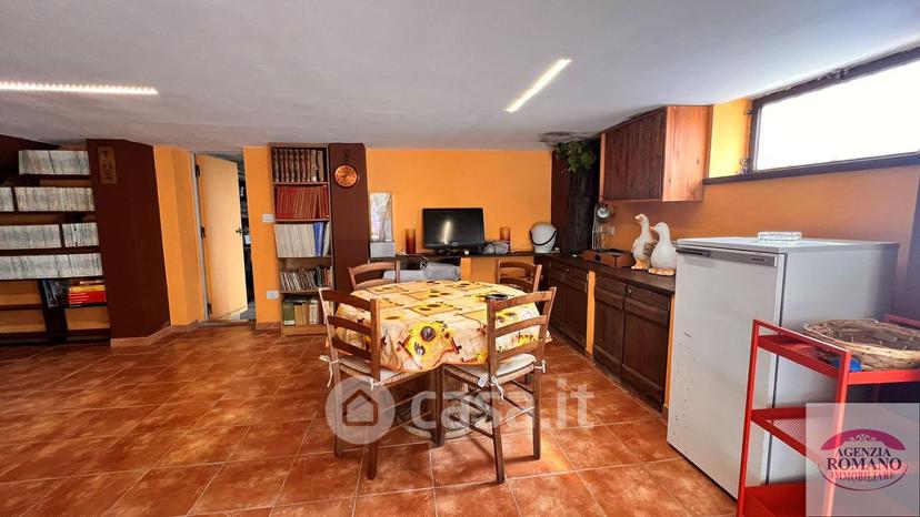 Villa in Strada Coda 248 — foto 3 di 28