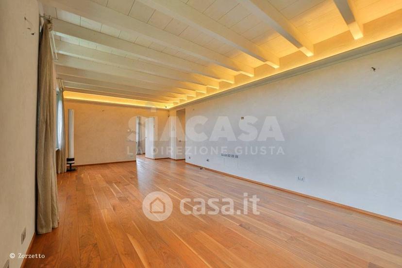 Villa in Via Belvedere 37 — foto 55 di 95