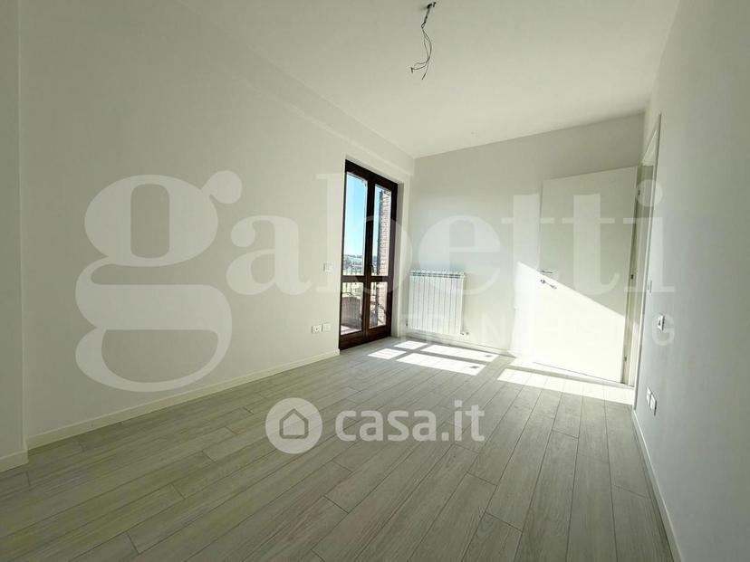 Trilocale in Via Ernesto Mestrallet 1 — foto 21 di 27
