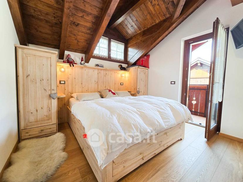 Trilocale in Via Europa 107 — foto 11 di 31