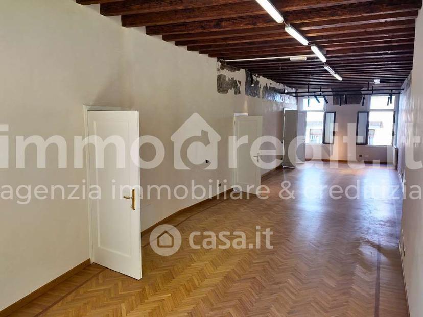 Appartamento in Via Indipendenza 4 — foto 15 di 28
