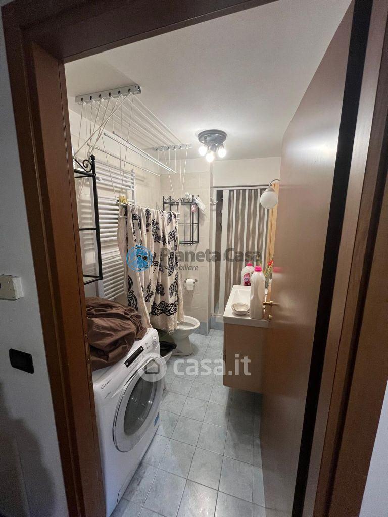 Trilocale in Via Bolzano 17 — foto 2 di 20