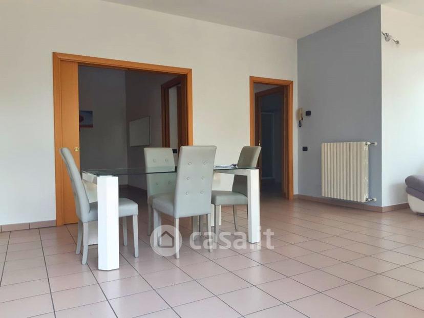 Bilocale in Via Cesare Battisti — foto 4 di 11