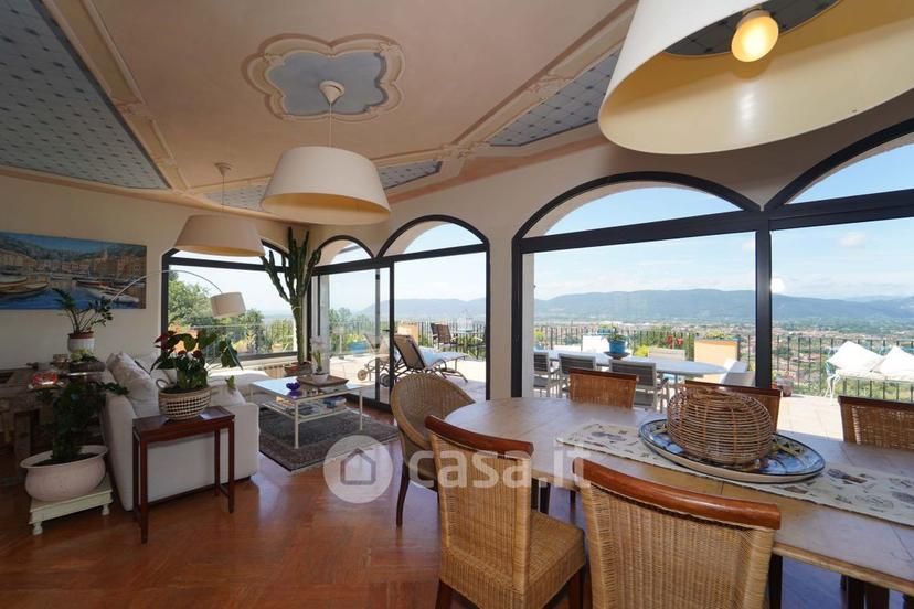 Villa in Castelnuovo — foto 54 di 72
