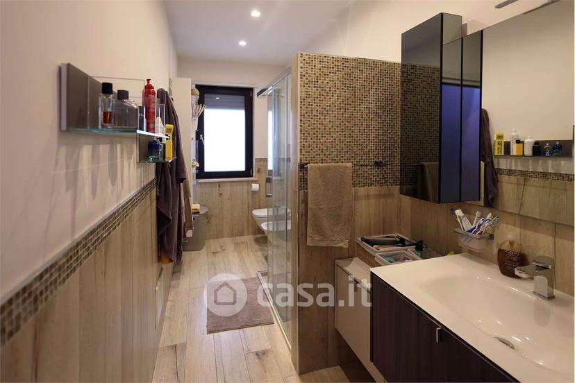 Quadrilocale in Via Imperatore Costantino 23 — foto 29 di 31