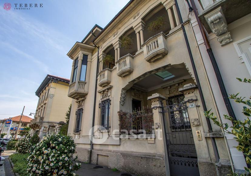 Villa in Corso XX Settembre 50 — foto 37 di 47