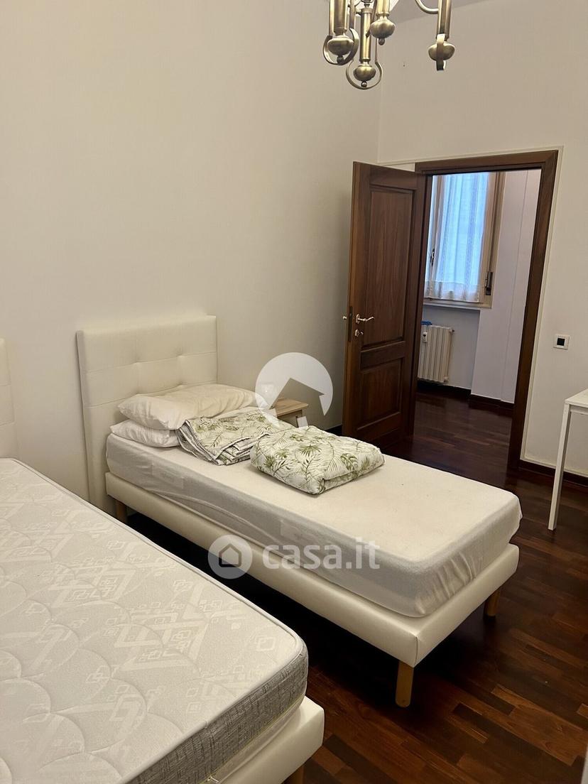 Stanza in Viale Umberto I — foto 8 di 11